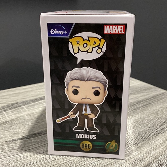 Funko Pop! | Loki #896: Mobius - Collectable Bobble-Head Figure - Picture 5 of 9